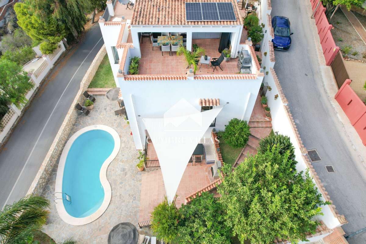 4 soverom Villa til salgs i Salobrena med svømmebasseng - € 879 000 (Ref: 8619663)