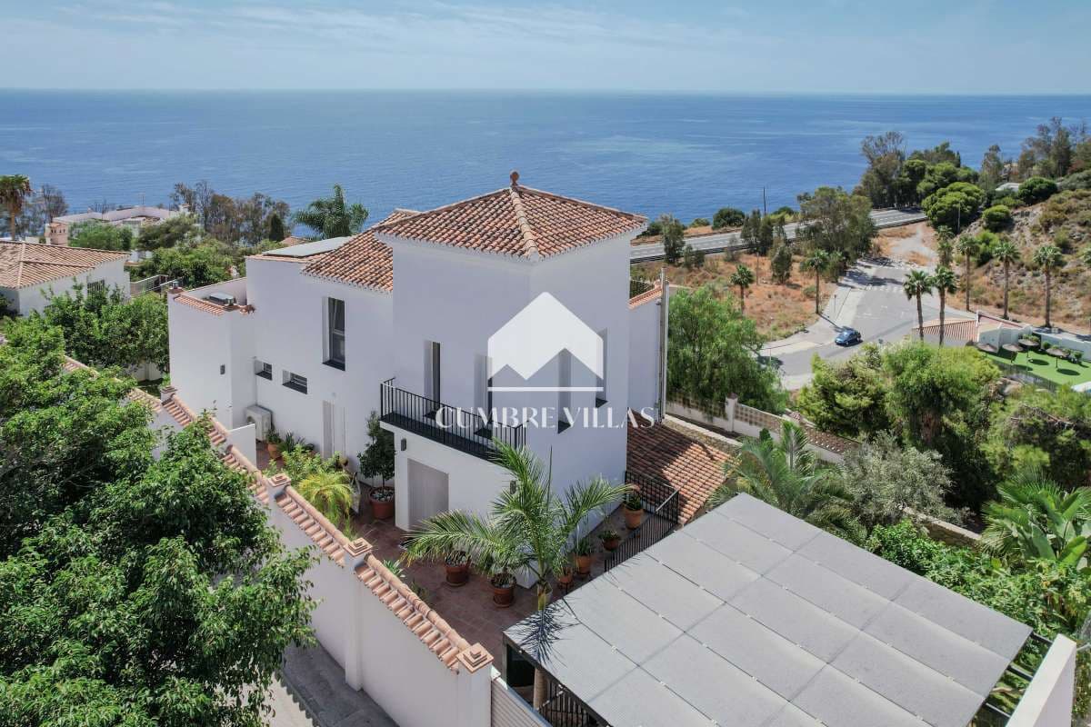 4 soverom Villa til salgs i Salobrena med svømmebasseng - € 879 000 (Ref: 8619663)