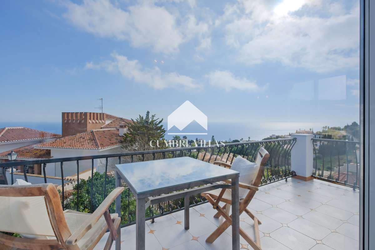 3 soveværelse Villa til salg i Salobrena med swimmingpool garage - € 489.000 (Ref: 8826764)