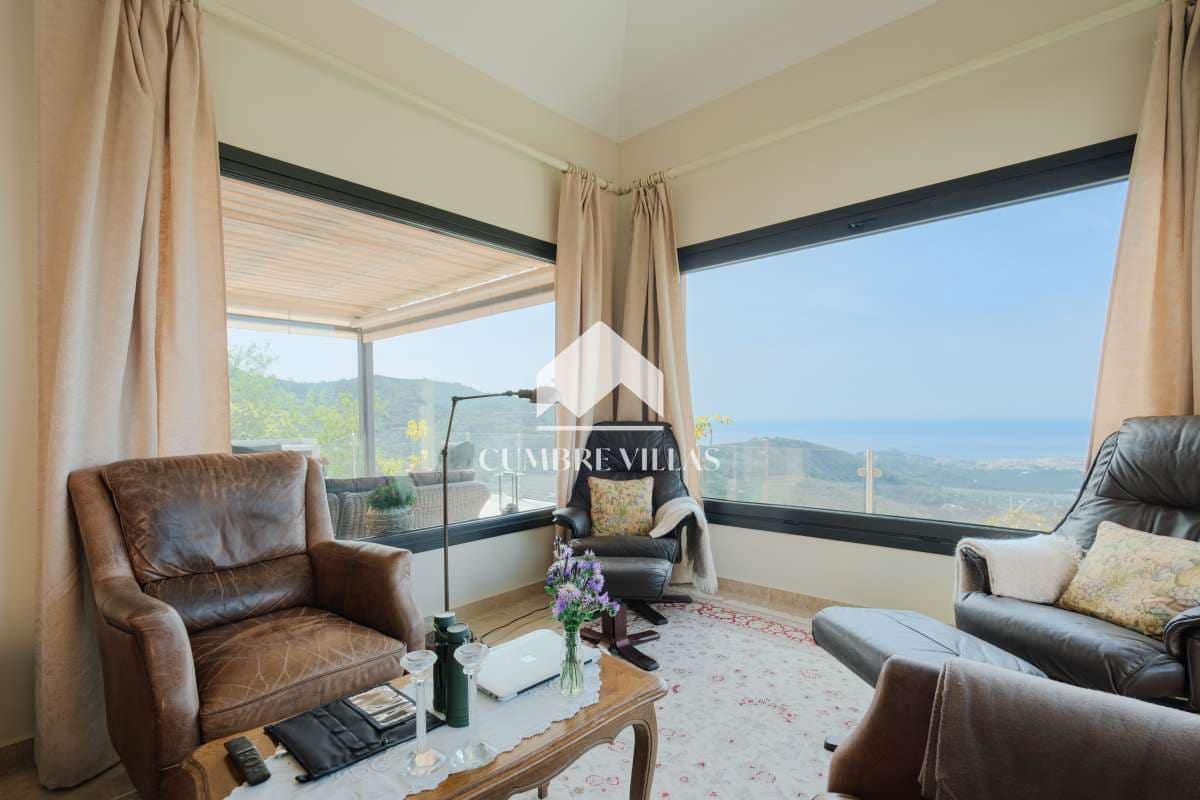 6 soveværelse Finca/Landehus til salg i Itrabo med swimmingpool garage - € 1.295.000 (Ref: 8896074)