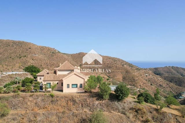 6 soveværelse Finca/Landehus til salg i Itrabo med swimmingpool garage - € 1.295.000 (Ref: 8896074)