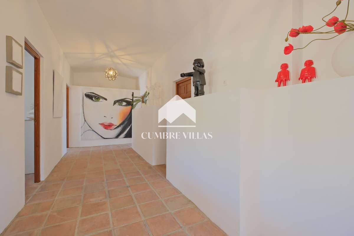 5 sypialnia Finka/Dom wiejski na sprzedaż w Almunecar z basenem garażem - 795 000 € (Ref: 8914614)