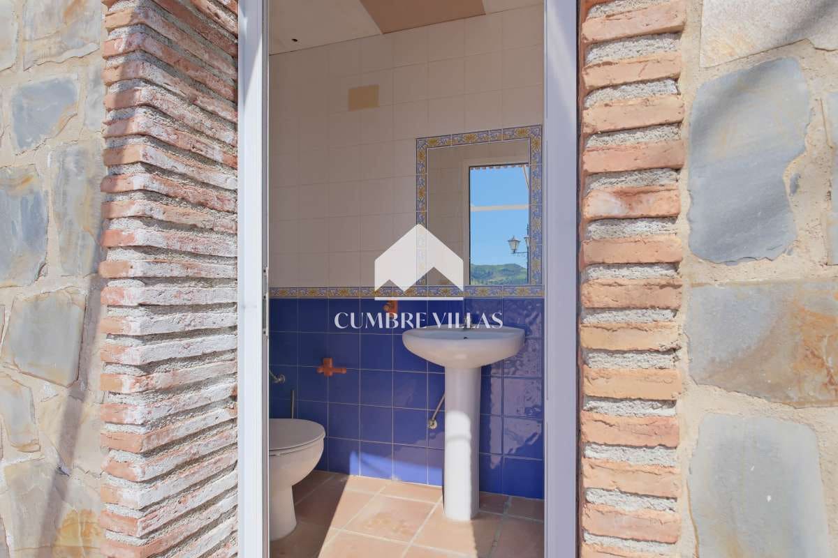 5 sypialnia Finka/Dom wiejski na sprzedaż w Itrabo z basenem garażem - 1 485 000 € (Ref: 8938245)