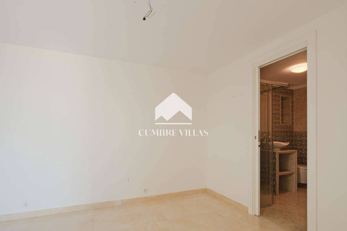 4 sypialnia Willa na sprzedaż w Salobrena z basenem - 749 000 € (Ref: 8945682)