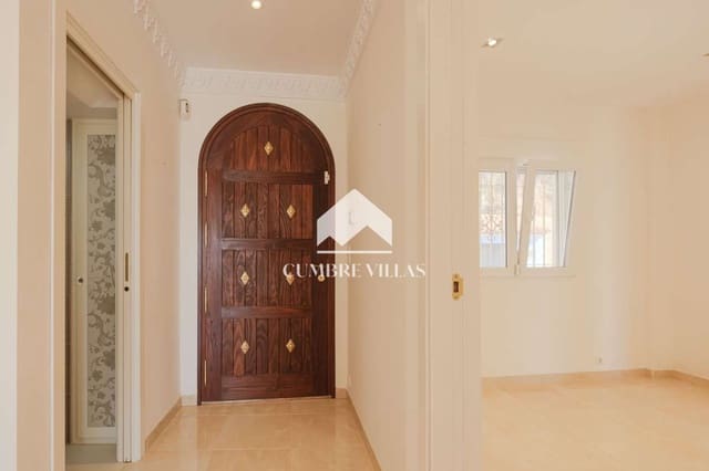 4 slaapkamer Villa te koop in Salobreña met zwembad - € 749.000 (Ref: 8945682)