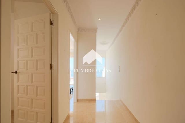 4 slaapkamer Villa te koop in Salobreña met zwembad - € 749.000 (Ref: 8945682)