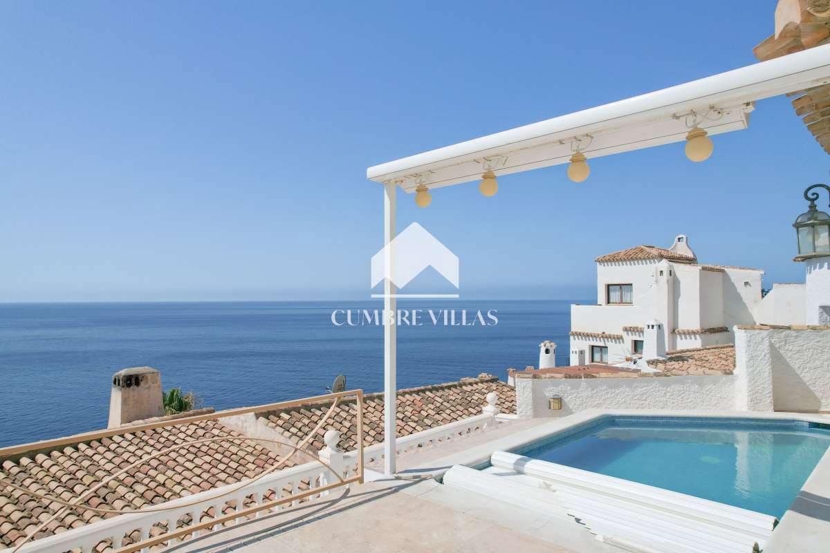 4 sypialnia Willa na sprzedaż w Salobrena z basenem - 749 000 € (Ref: 8945682)