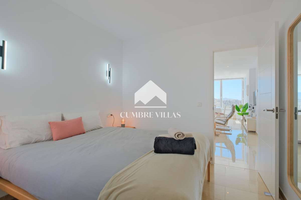 4 soveværelse Villa til salg i Salobrena med swimmingpool garage - € 649.000 (Ref: 9022831)