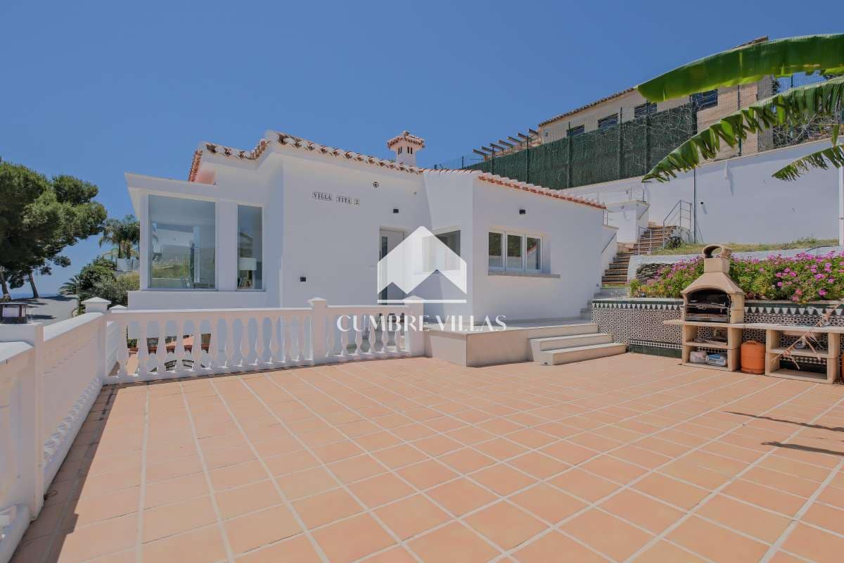 4 soveværelse Villa til salg i Salobrena med swimmingpool garage - € 649.000 (Ref: 9022831)