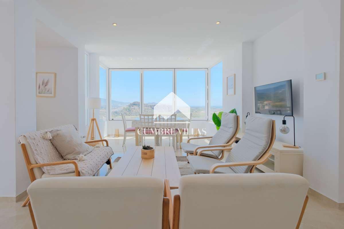 4 soveværelse Villa til salg i Salobrena med swimmingpool garage - € 649.000 (Ref: 9022831)