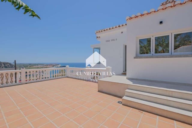 4 slaapkamer Villa te koop in Salobreña met zwembad garage - € 649.000 (Ref: 9022831)