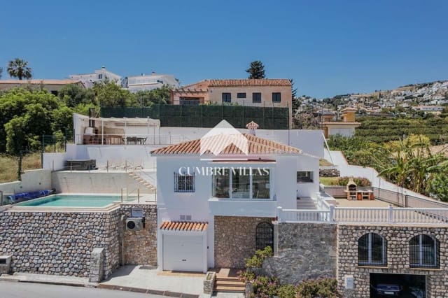 4 slaapkamer Villa te koop in Salobreña met zwembad garage - € 649.000 (Ref: 9022831)