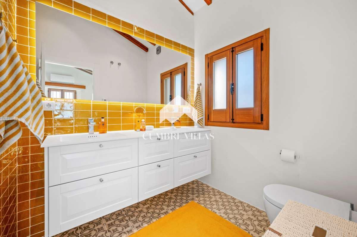 5 soverom Villa til salgs i Almunecar med svømmebasseng garasje - € 2 595 000 (Ref: 9026168)