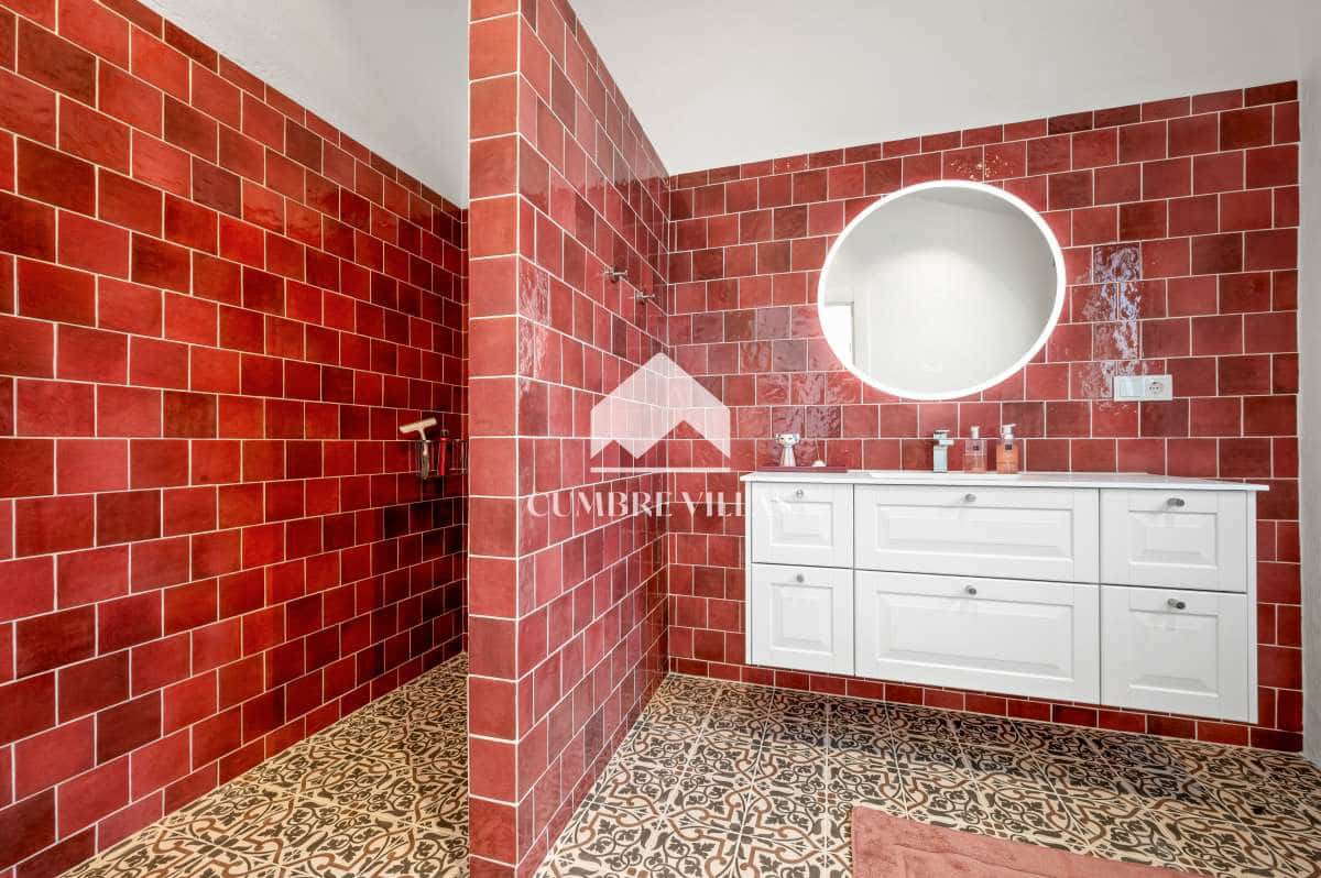 5 soverom Villa til salgs i Almunecar med svømmebasseng garasje - € 2 595 000 (Ref: 9026168)