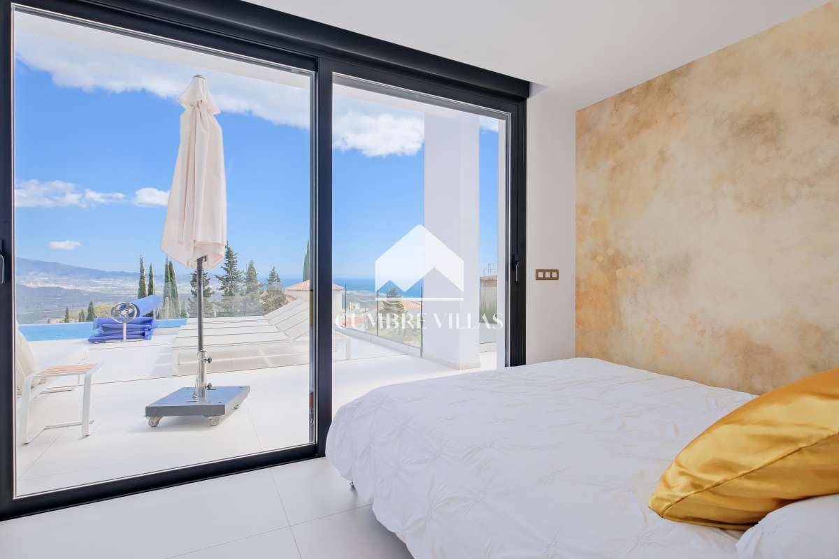 6 soveværelse Villa til salg i Salobrena med swimmingpool garage - € 1.495.000 (Ref: 9050503)