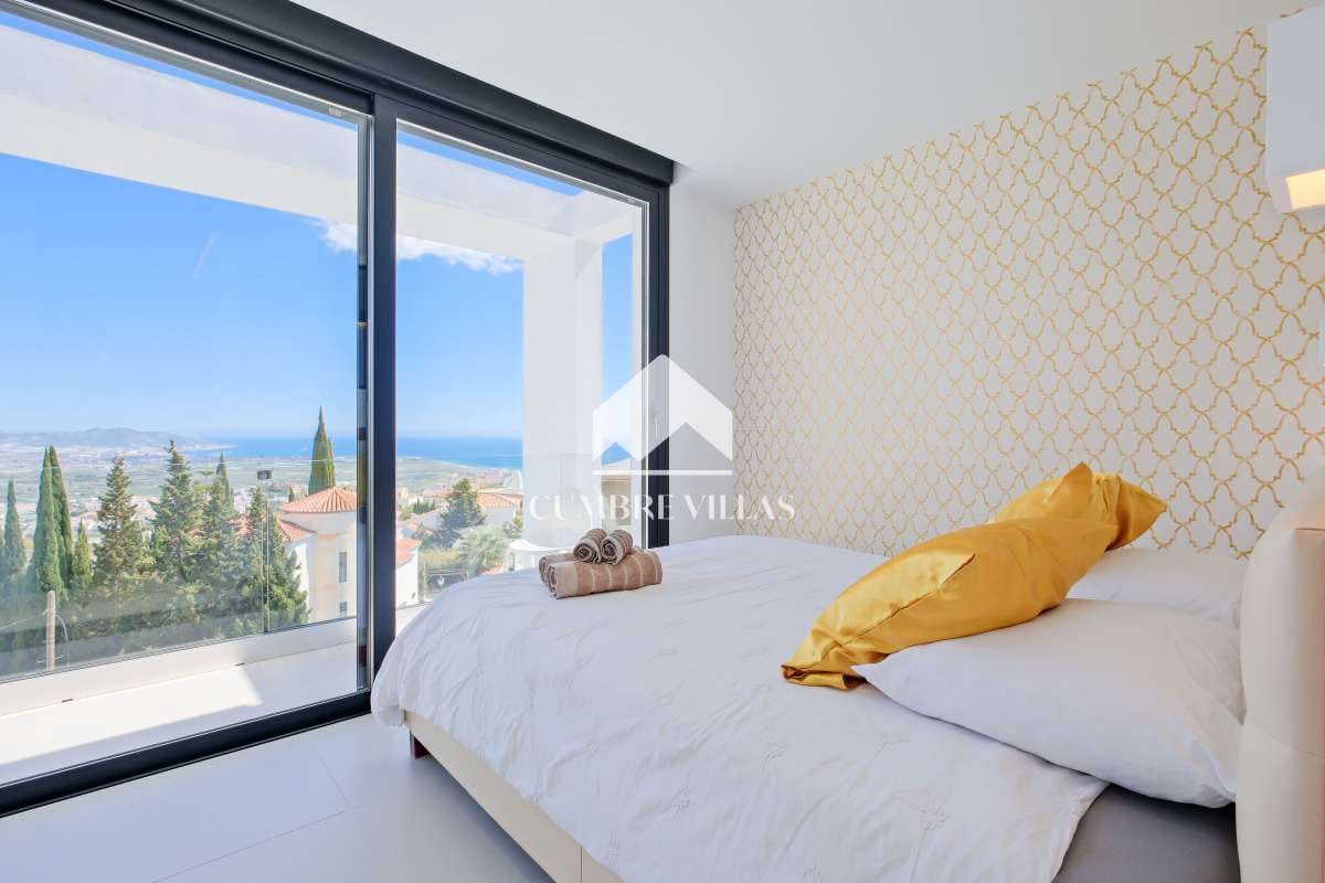 6 soveværelse Villa til salg i Salobrena med swimmingpool garage - € 1.495.000 (Ref: 9050503)