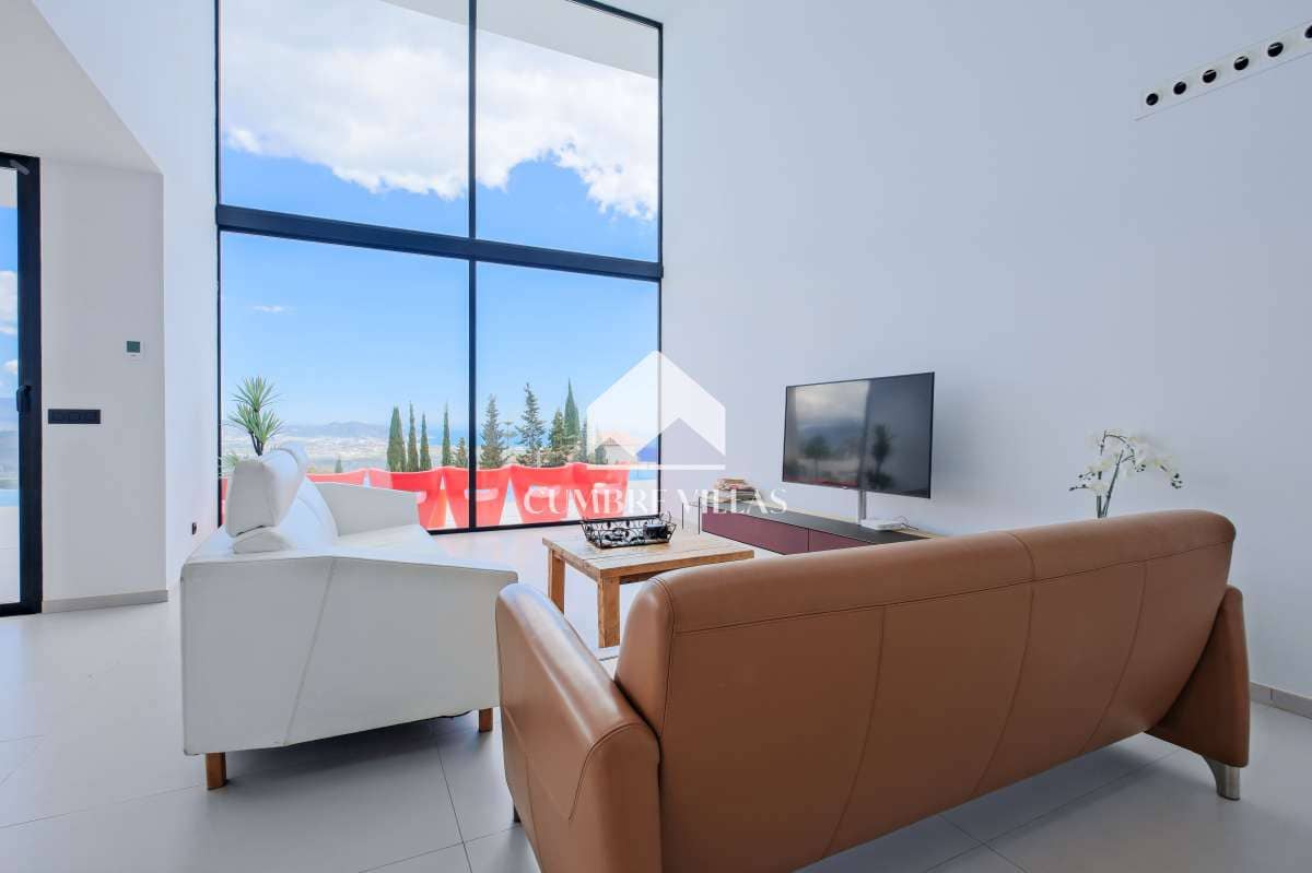 6 soveværelse Villa til salg i Salobrena med swimmingpool garage - € 1.495.000 (Ref: 9050503)