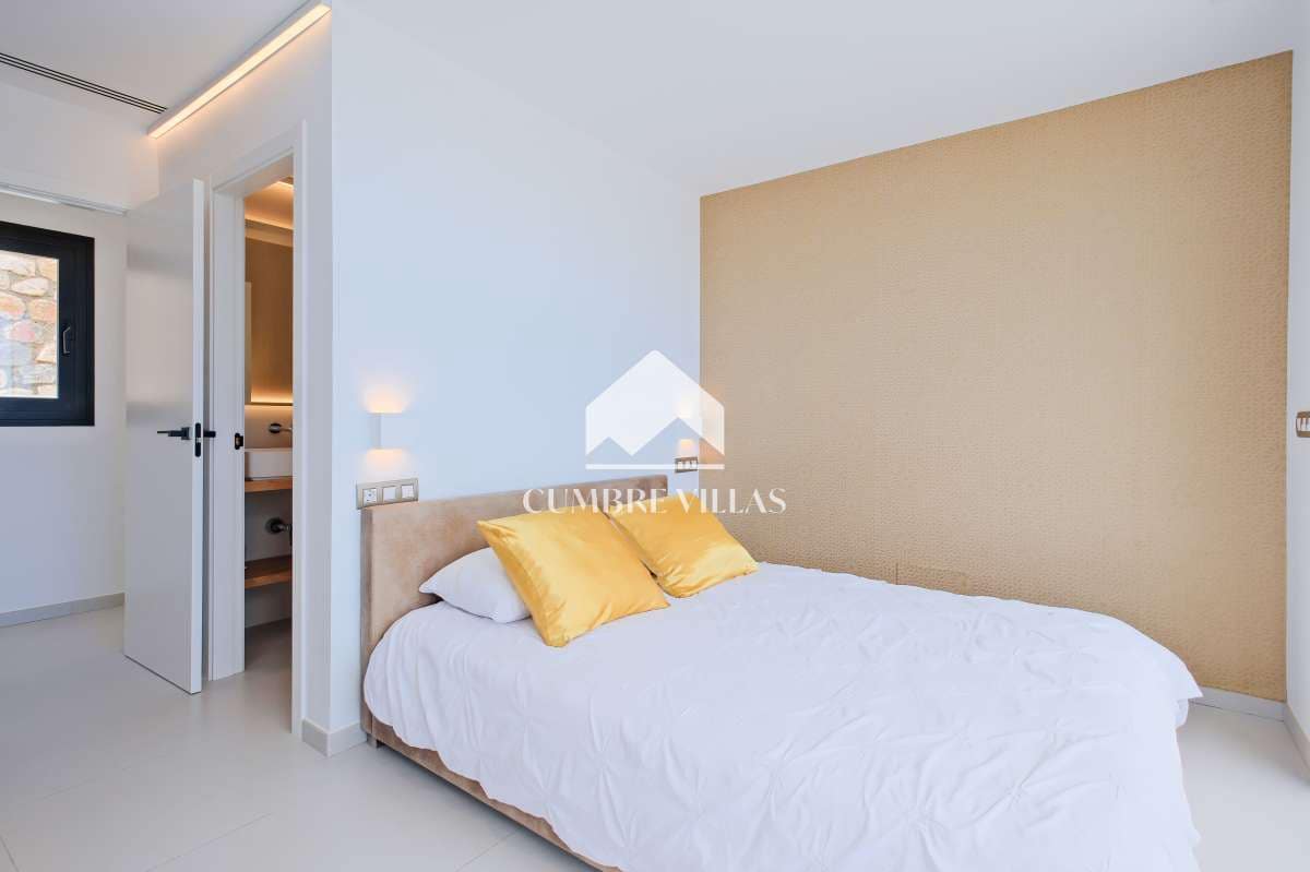 6 soveværelse Villa til salg i Salobrena med swimmingpool garage - € 1.495.000 (Ref: 9050503)