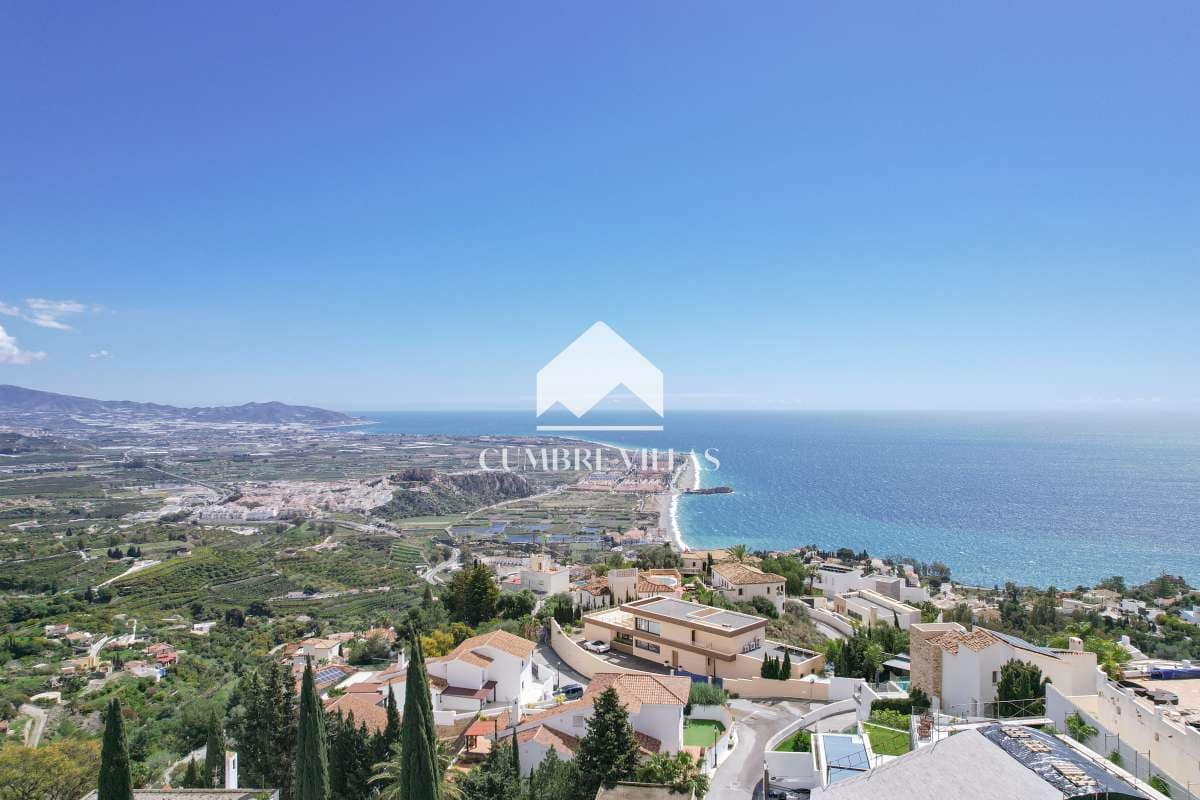 6 soveværelse Villa til salg i Salobrena med swimmingpool garage - € 1.495.000 (Ref: 9050503)