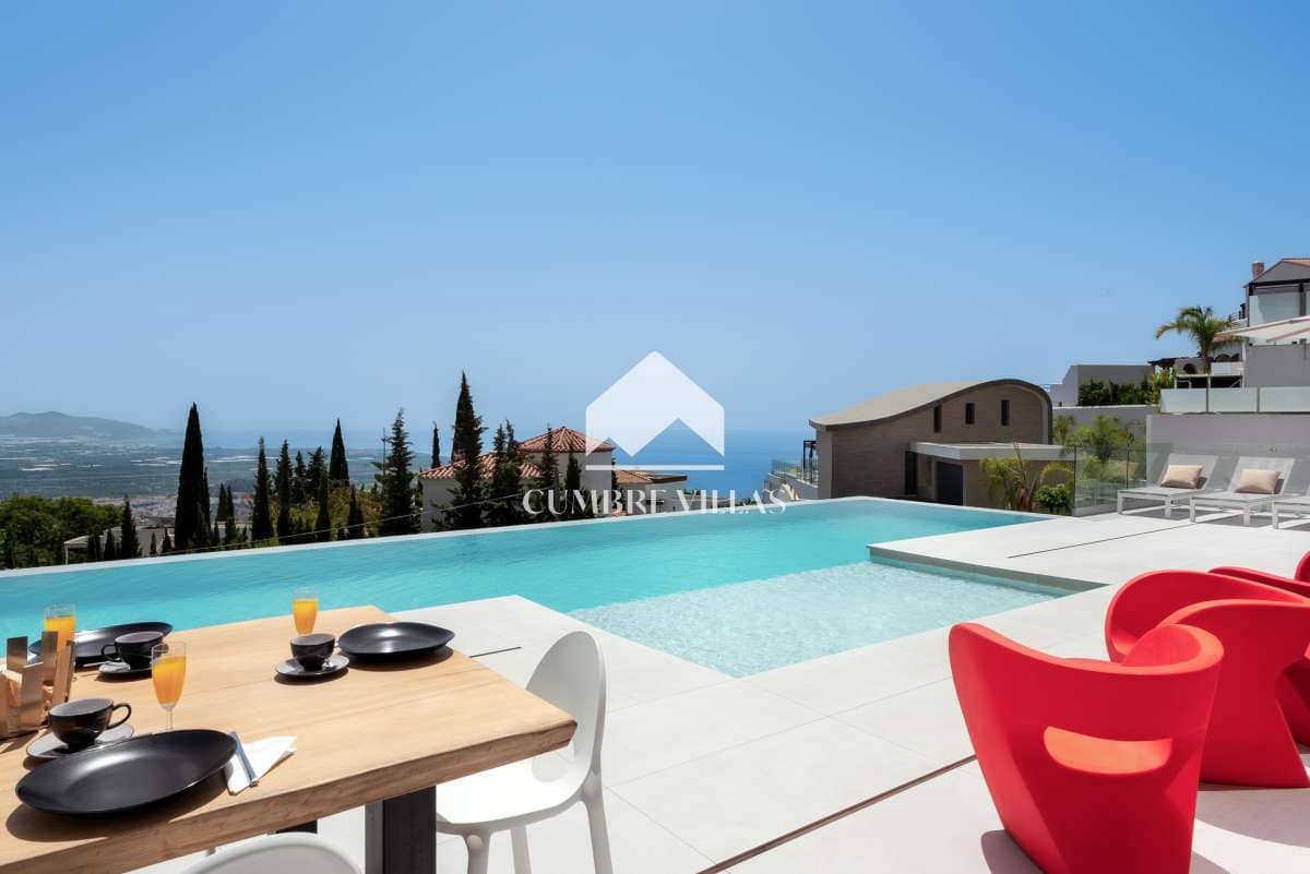 6 soveværelse Villa til salg i Salobrena med swimmingpool garage - € 1.495.000 (Ref: 9050503)