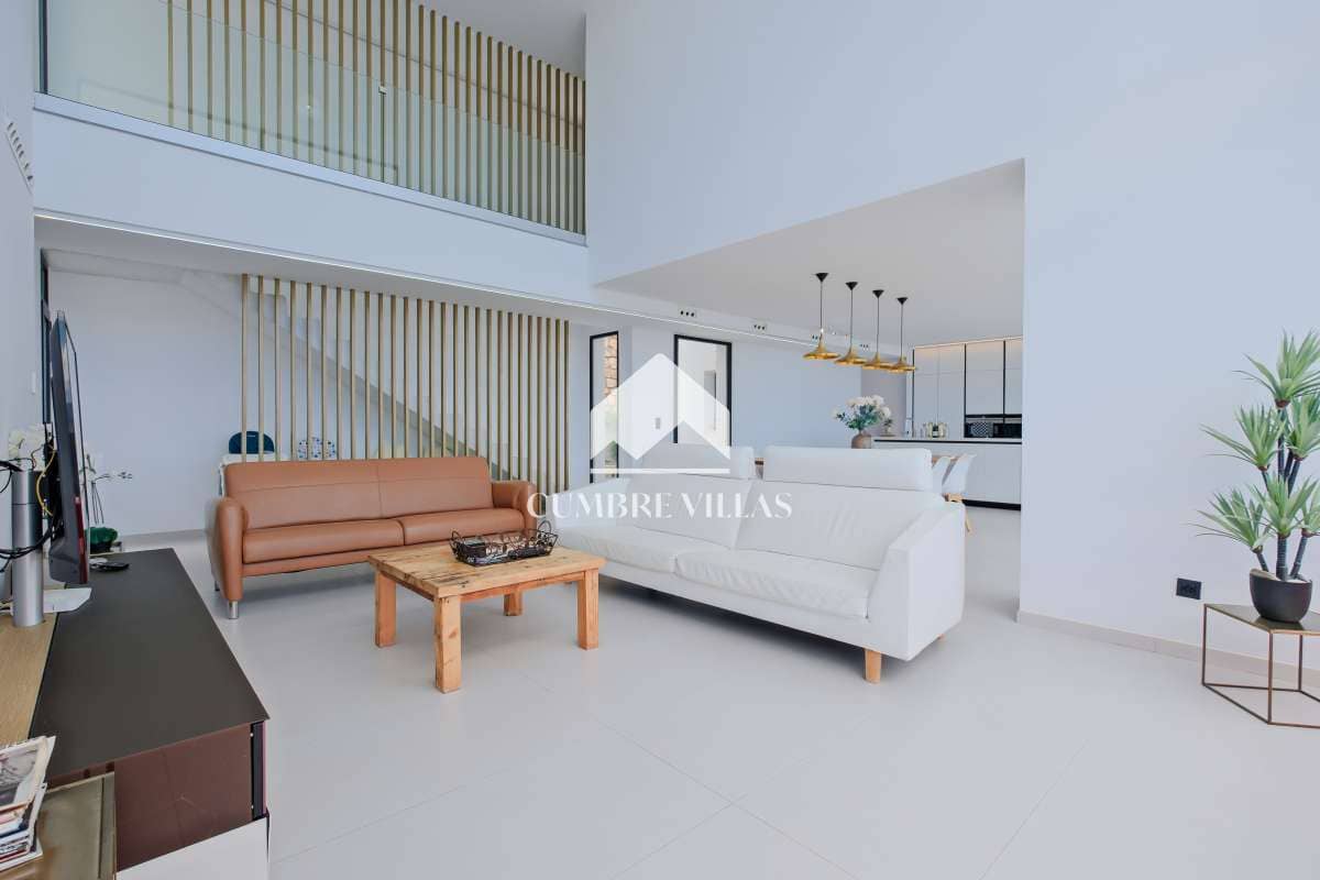 6 soveværelse Villa til salg i Salobrena med swimmingpool garage - € 1.495.000 (Ref: 9050503)