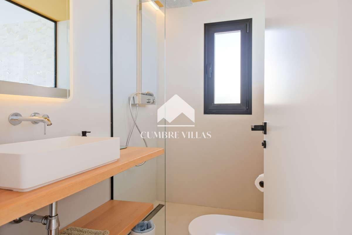 6 soveværelse Villa til salg i Salobrena med swimmingpool garage - € 1.495.000 (Ref: 9050503)