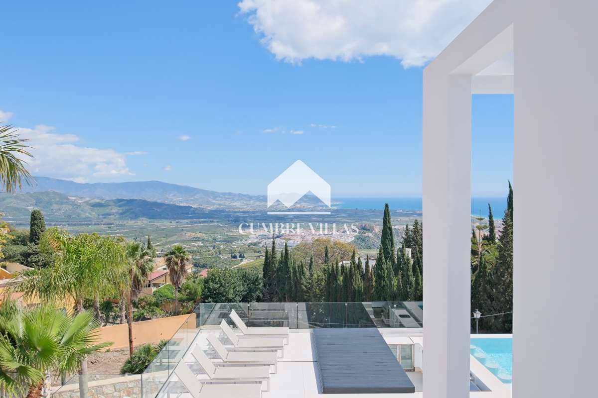 6 soveværelse Villa til salg i Salobrena med swimmingpool garage - € 1.495.000 (Ref: 9050503)