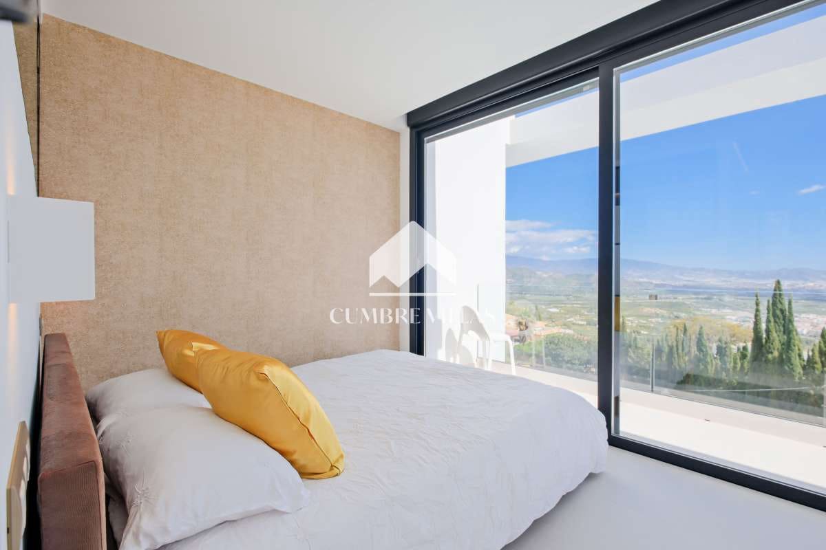 6 soveværelse Villa til salg i Salobrena med swimmingpool garage - € 1.495.000 (Ref: 9050503)