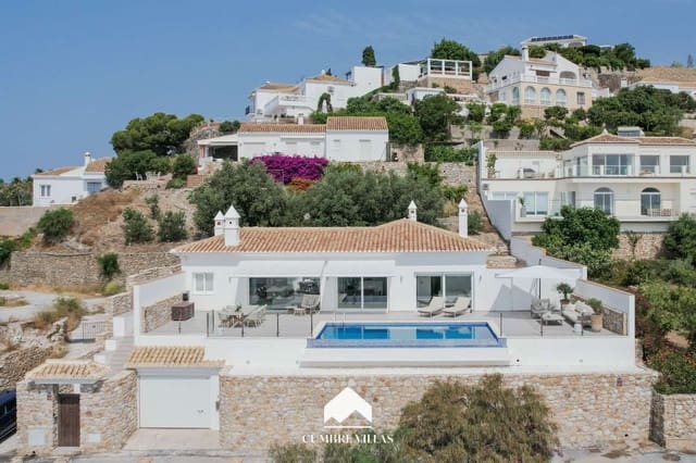 2 Zimmer Villa zu verkaufen in Almuñécar mit Pool Garage - 995.000 € (Ref: 9072943)
