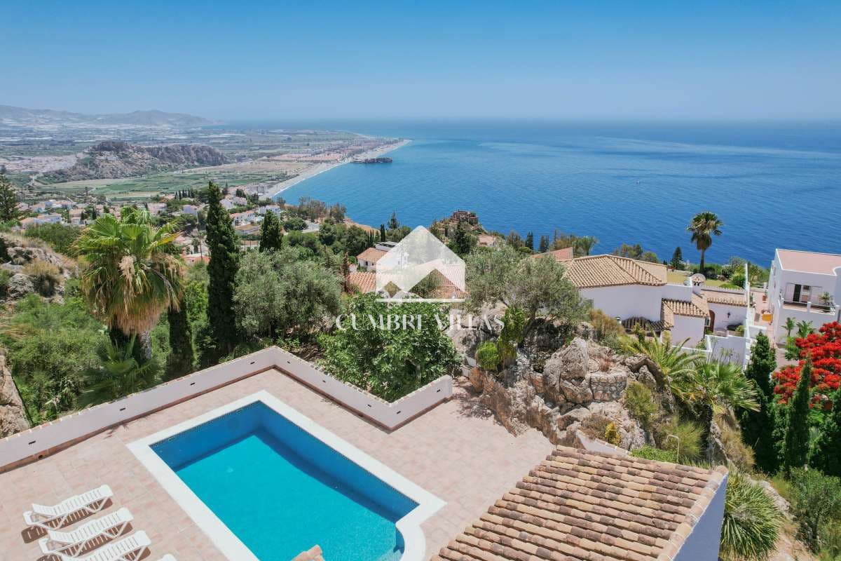 5 soveværelse Villa til salg i Salobrena med swimmingpool garage - € 930.000 (Ref: 9106143)