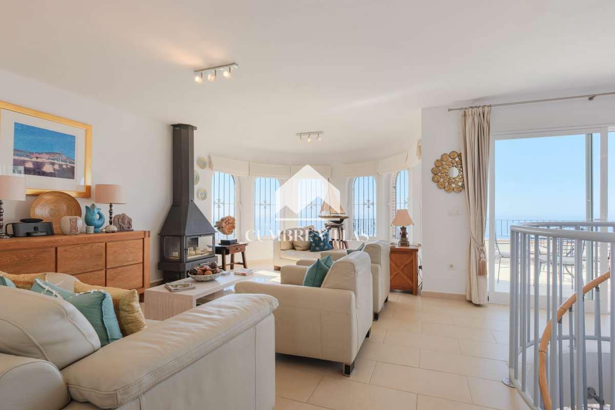 5 soveværelse Villa til salg i Salobrena med swimmingpool garage - € 930.000 (Ref: 9106143)