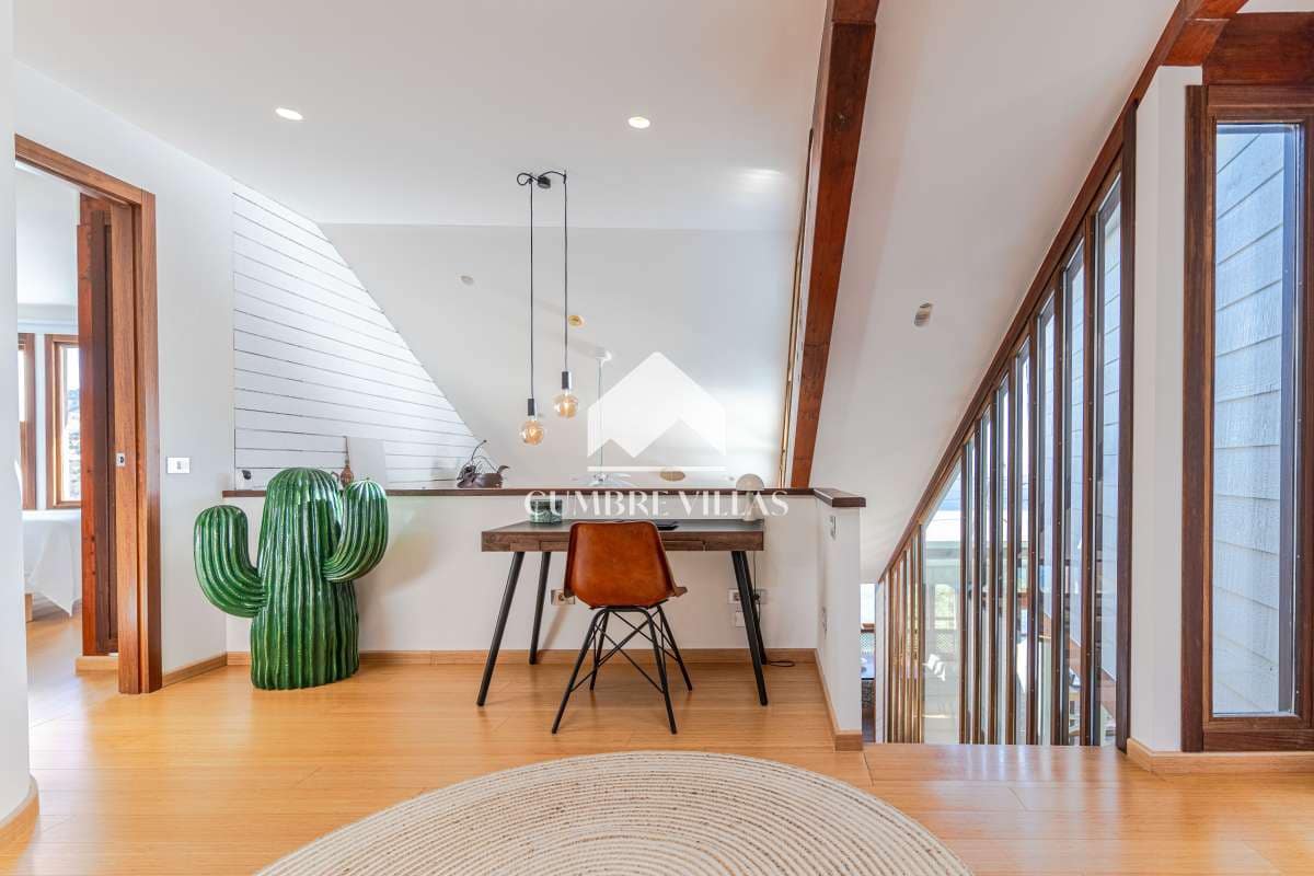 3 quarto Moradia para venda em La Herradura com piscina garagem - 1 845 000 € (Ref: 9136687)