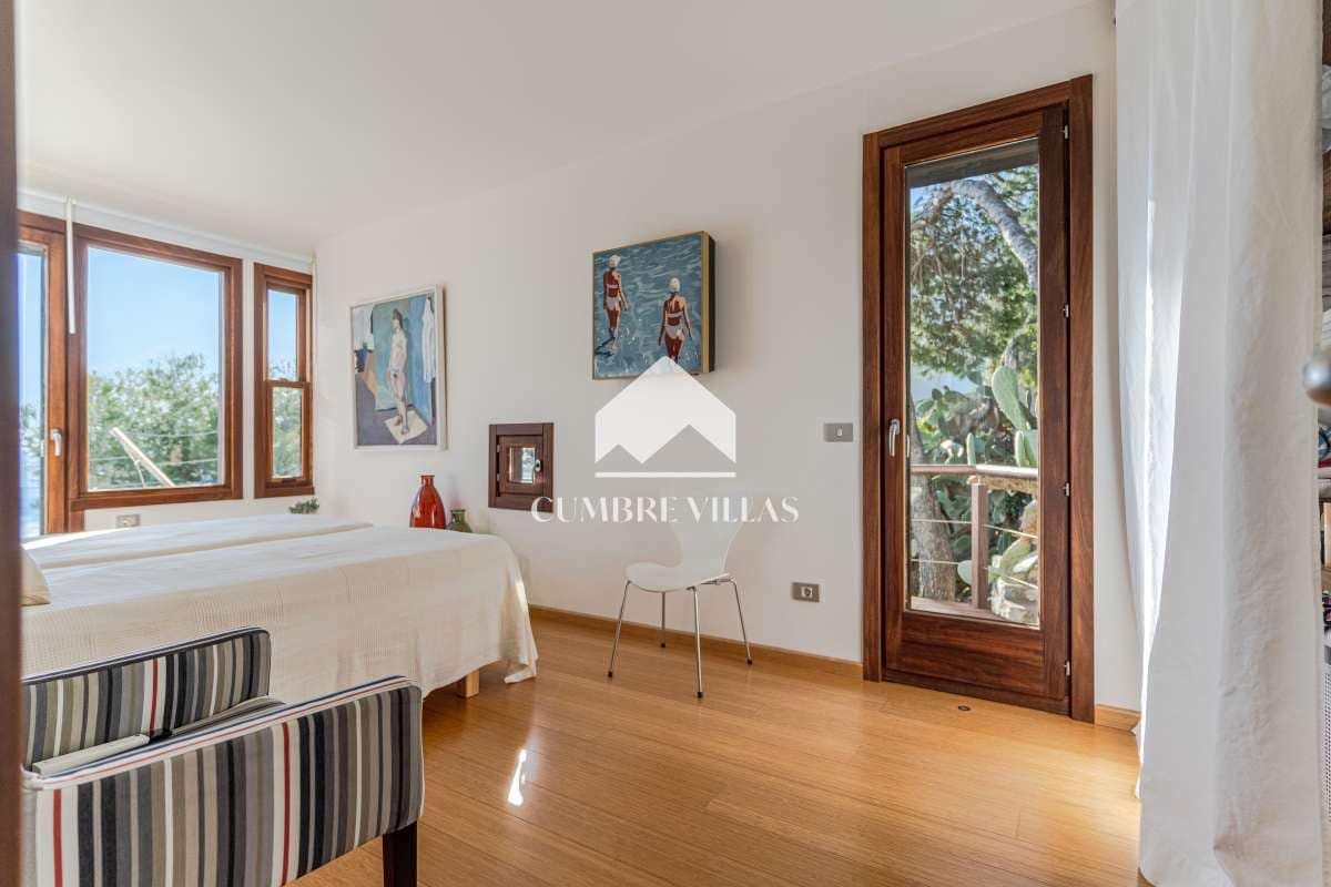 3 quarto Moradia para venda em La Herradura com piscina garagem - 1 845 000 € (Ref: 9136687)