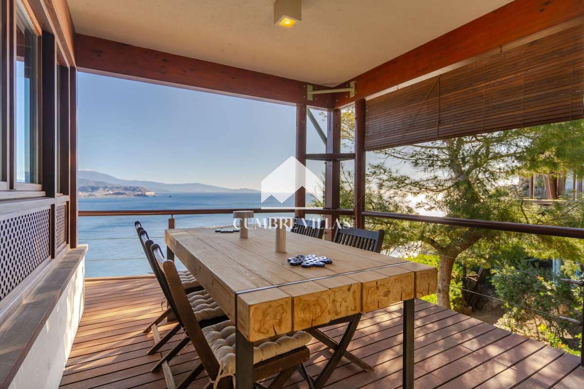 3 quarto Moradia para venda em La Herradura com piscina garagem - 1 845 000 € (Ref: 9136687)