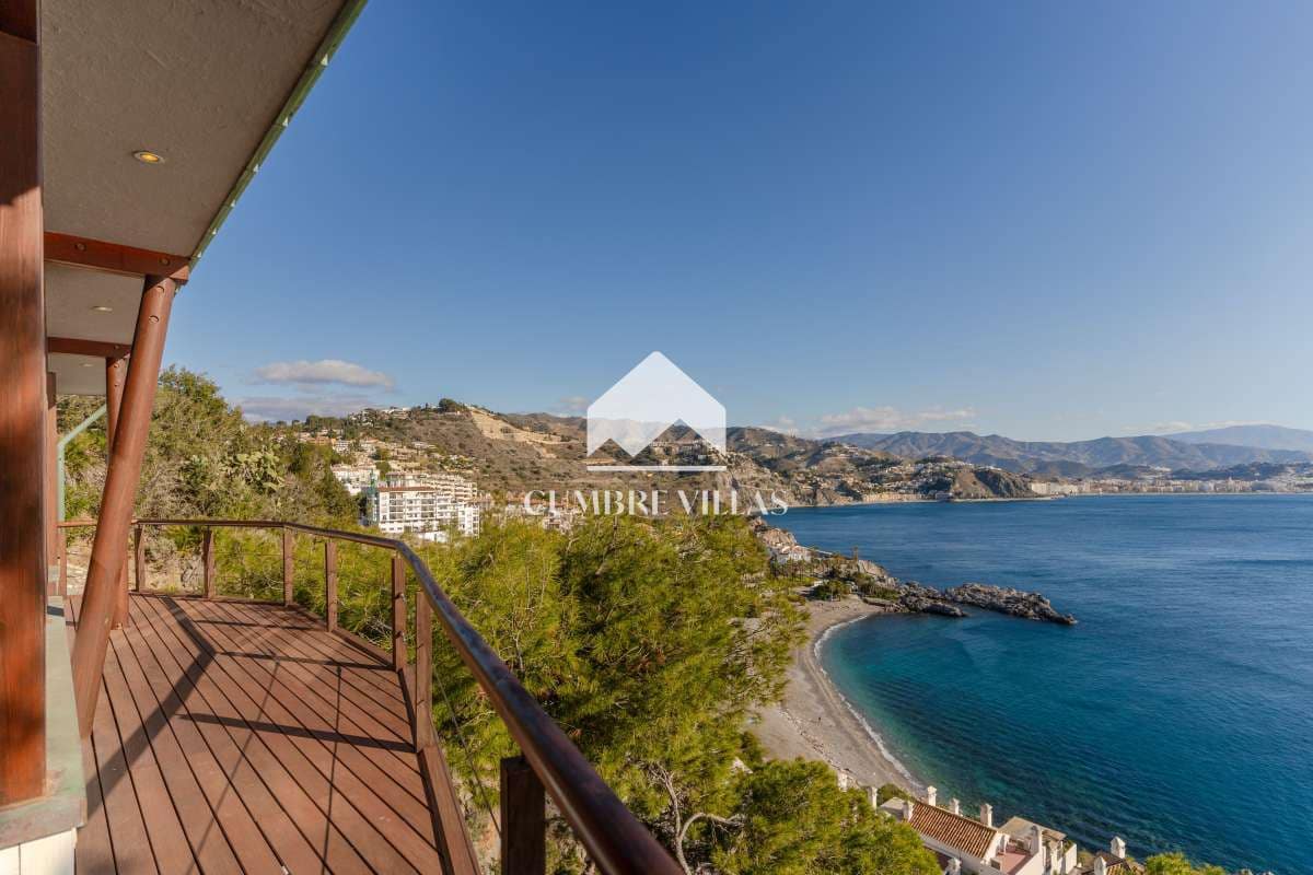 3 quarto Moradia para venda em La Herradura com piscina garagem - 1 845 000 € (Ref: 9136687)