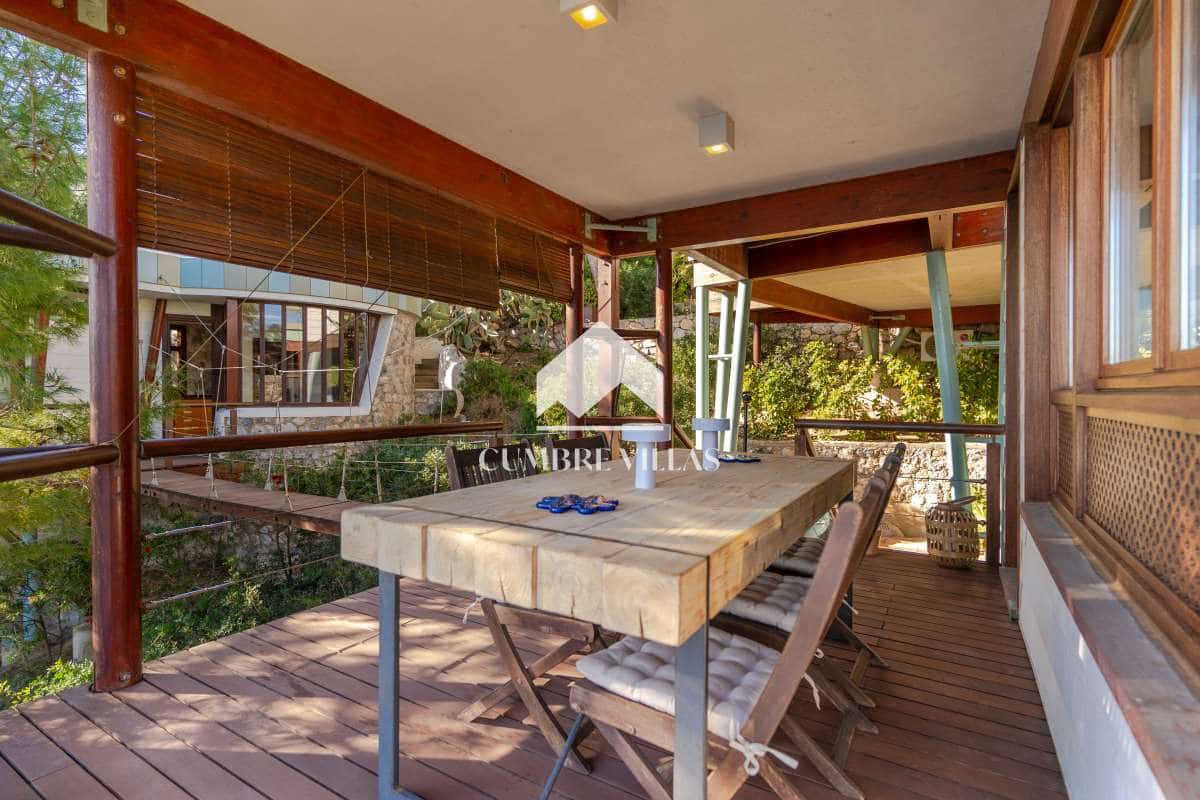 3 quarto Moradia para venda em La Herradura com piscina garagem - 1 845 000 € (Ref: 9136687)