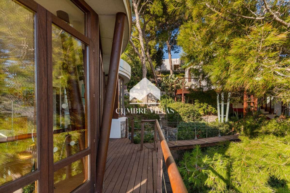 3 quarto Moradia para venda em La Herradura com piscina garagem - 1 845 000 € (Ref: 9136687)