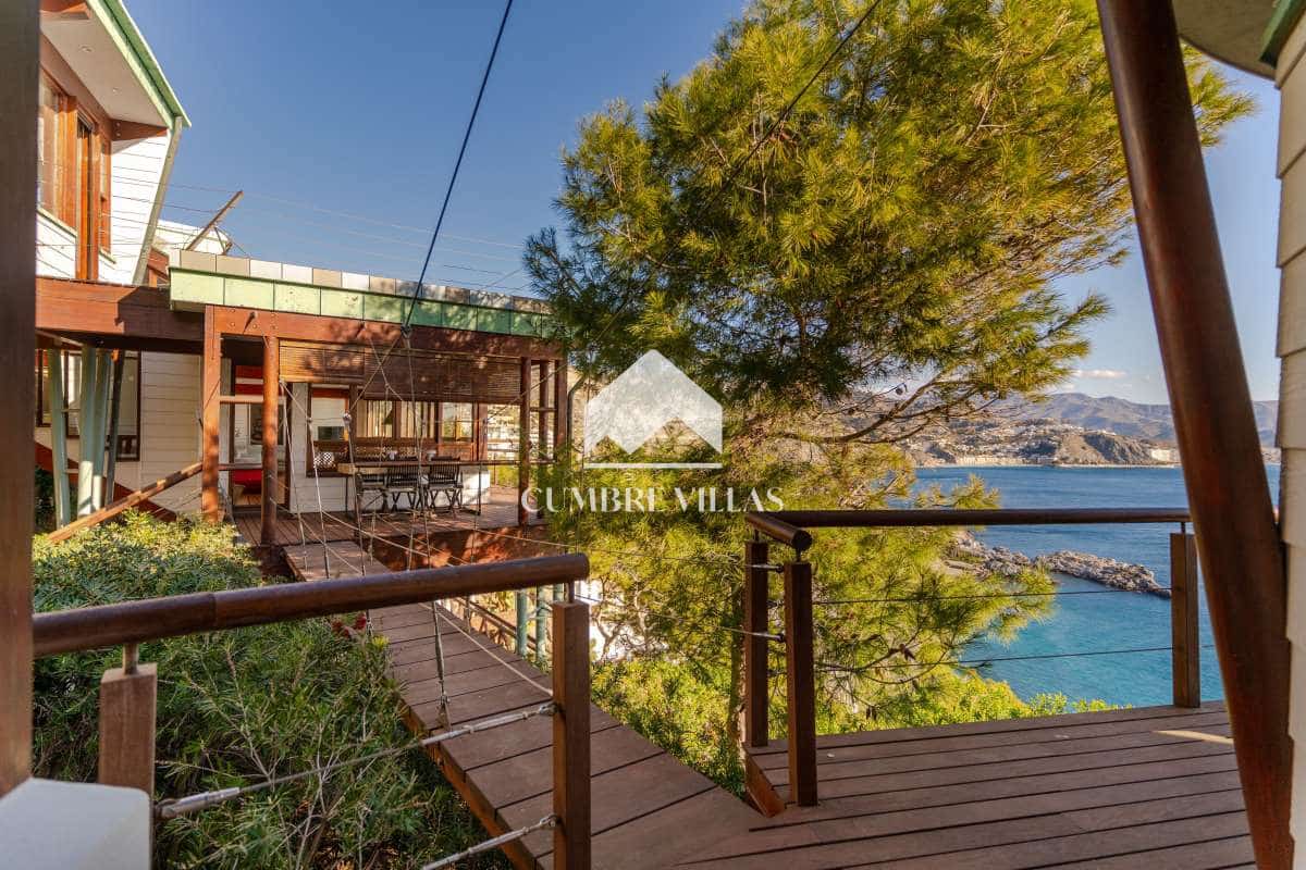 3 quarto Moradia para venda em La Herradura com piscina garagem - 1 845 000 € (Ref: 9136687)