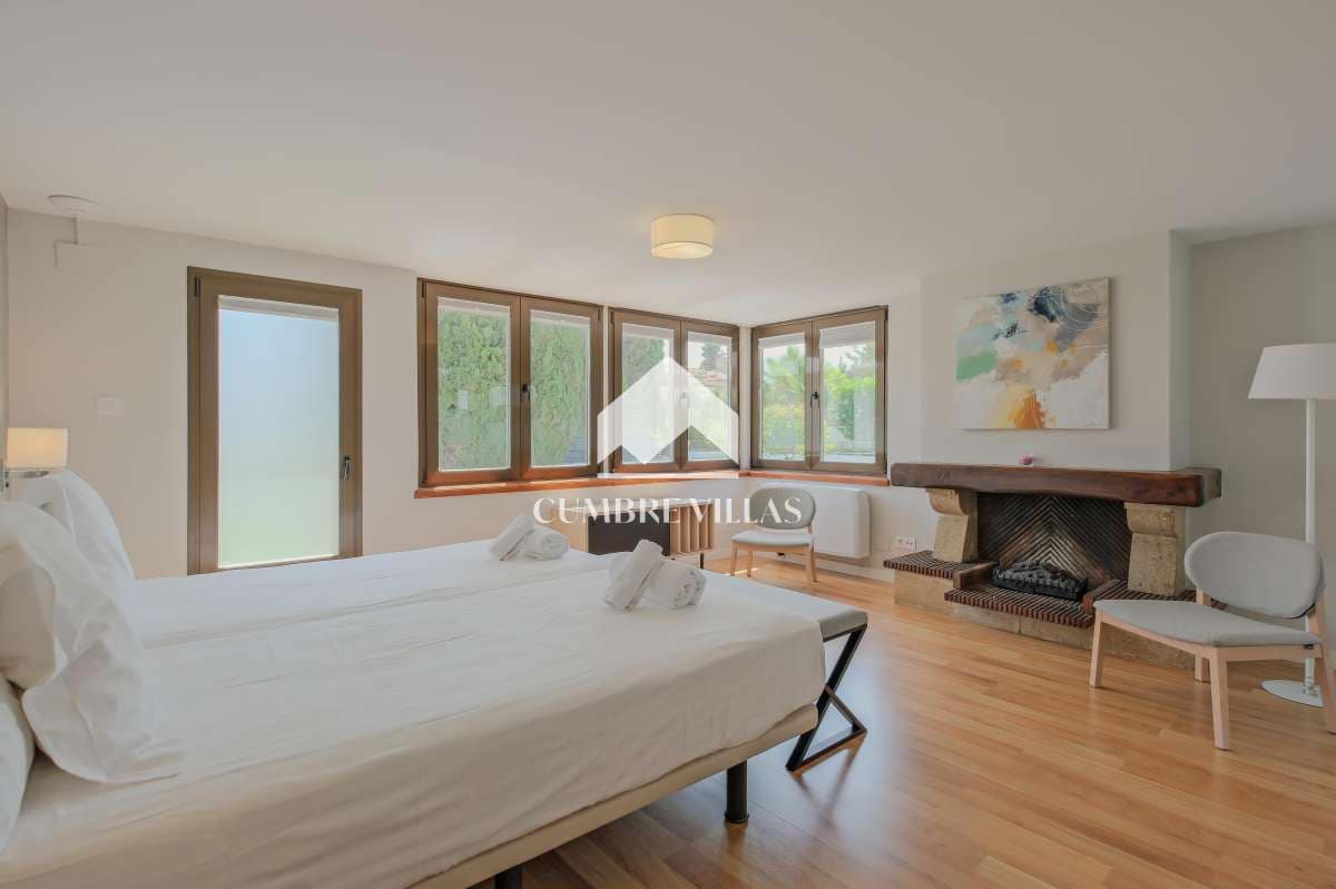 7 soveværelse Villa til salg i Gojar med swimmingpool - € 1.550.000 (Ref: 9141122)