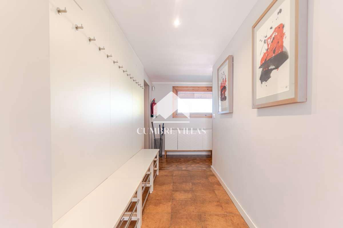 Chalet de 7 habitaciones en Gójar en venta con piscina - 1.365.000 € (Ref: 9141122)