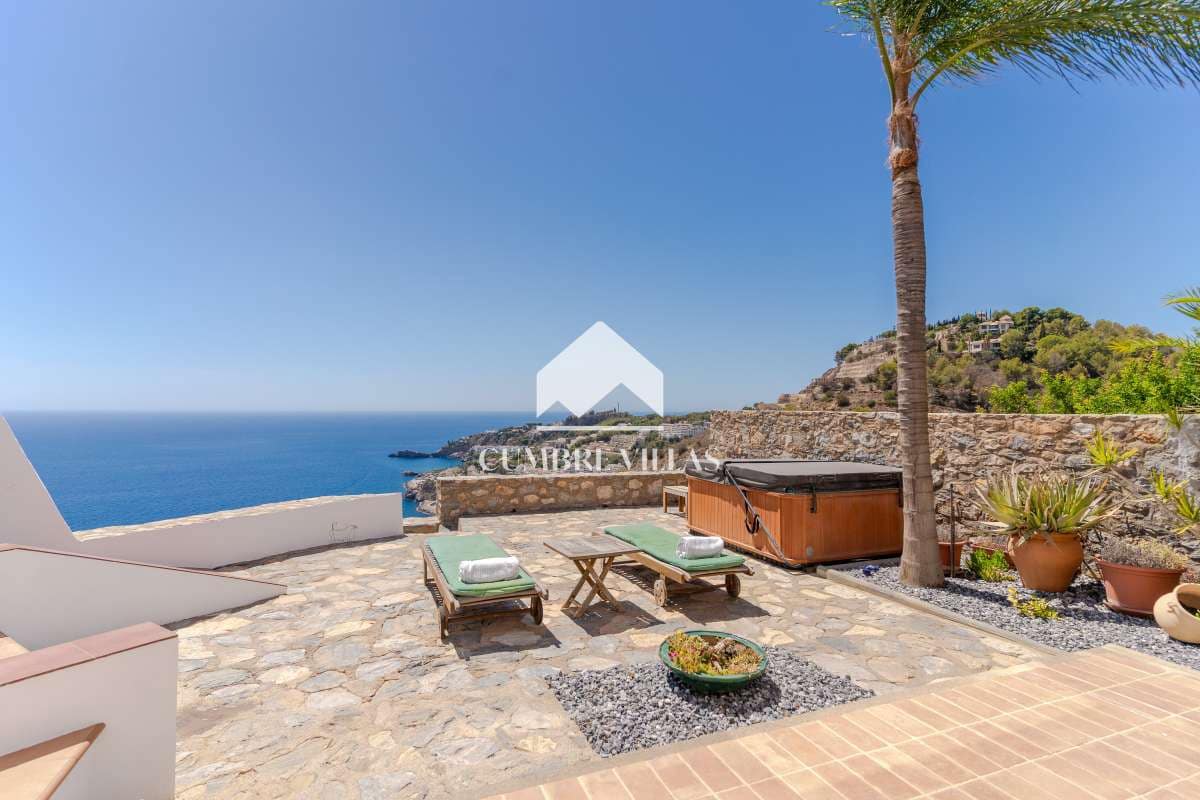 5 soveværelse Villa til salg i Almunecar med swimmingpool garage - € 1.980.000 (Ref: 9142512)