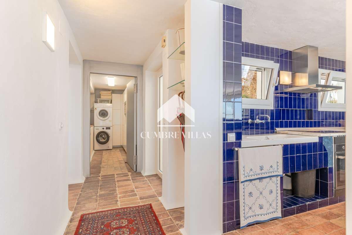 5 soveværelse Villa til salg i Almunecar med swimmingpool garage - € 1.980.000 (Ref: 9142512)