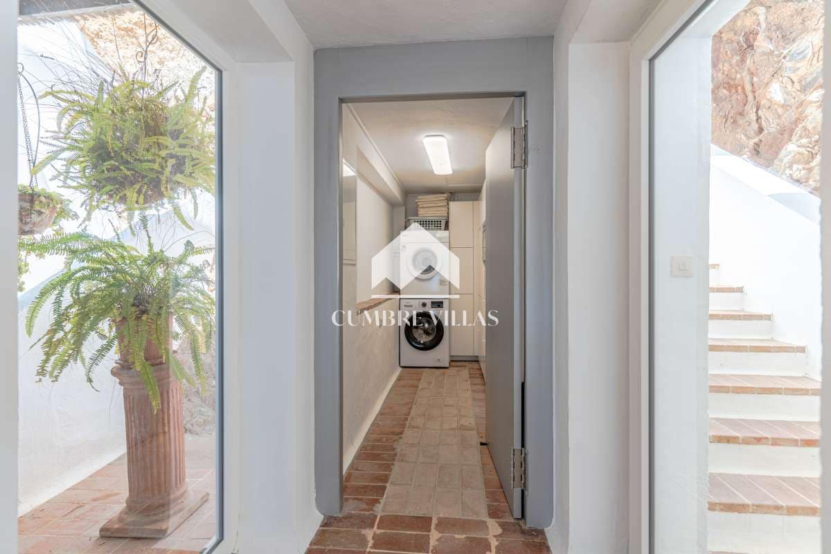 5 soveværelse Villa til salg i Almunecar med swimmingpool garage - € 1.980.000 (Ref: 9142512)