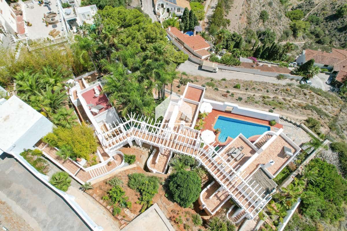 5 soveværelse Villa til salg i Almunecar med swimmingpool garage - € 1.980.000 (Ref: 9142512)