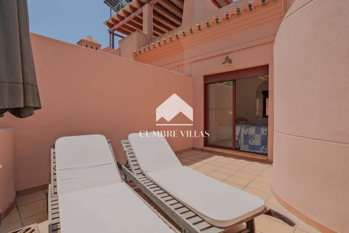 4 soveværelse Byhus til salg i Motril med swimmingpool garage - € 520.000 (Ref: 9142513)