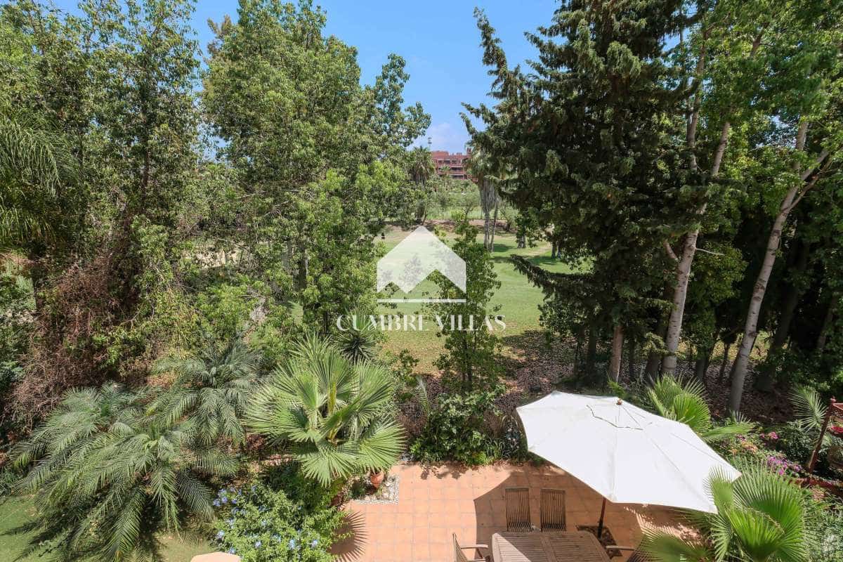 4 soveværelse Byhus til salg i Motril med swimmingpool garage - € 520.000 (Ref: 9142513)