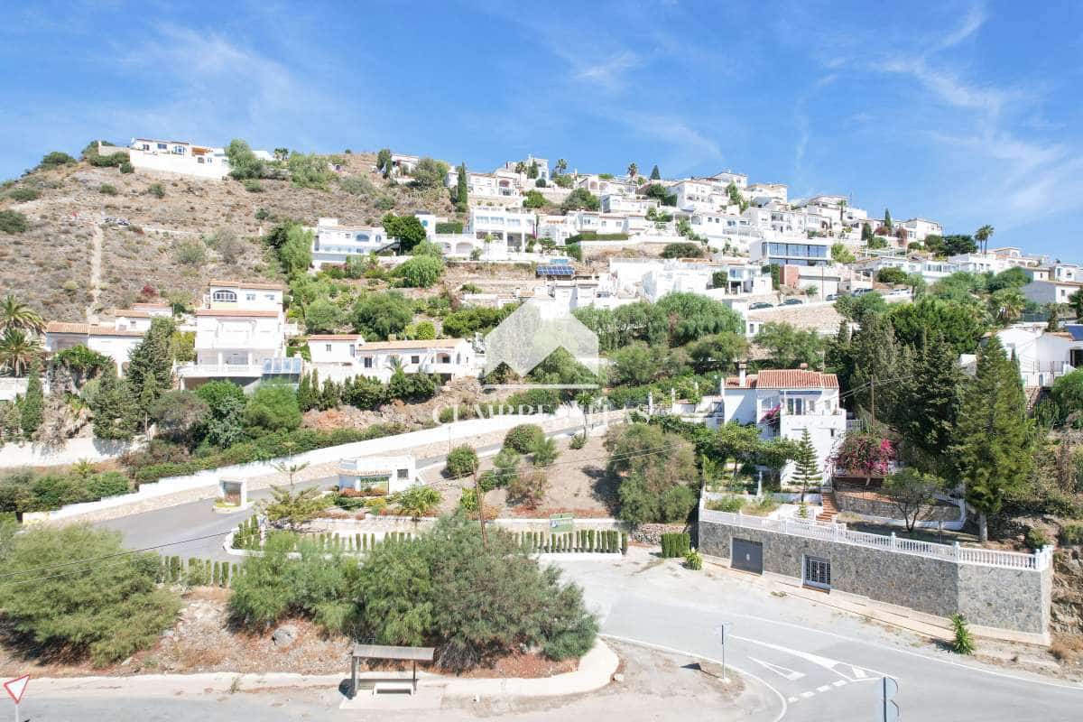 2 soveværelse Villa til salg i Salobrena med swimmingpool garage - € 799.000 (Ref: 9182038)