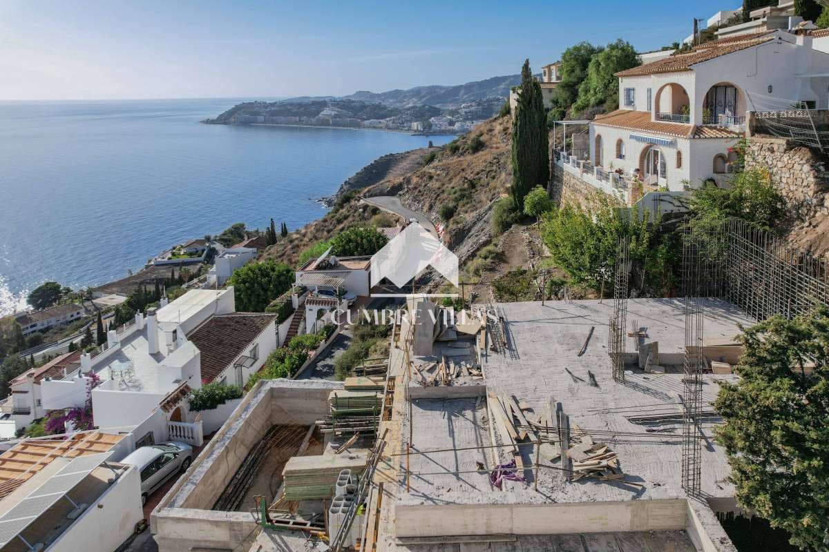 2 soveværelse Villa til salg i Salobrena med swimmingpool garage - € 799.000 (Ref: 9182038)