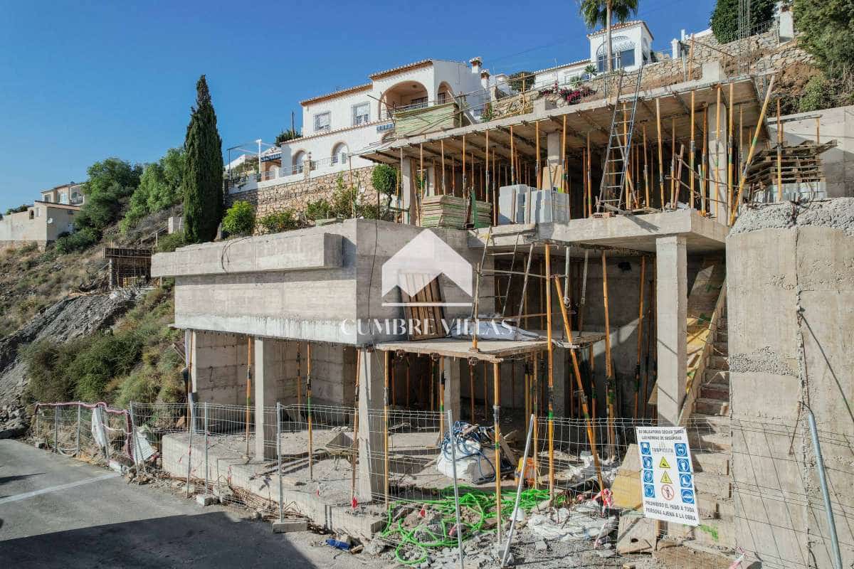 2 soveværelse Villa til salg i Salobrena med swimmingpool garage - € 799.000 (Ref: 9182038)