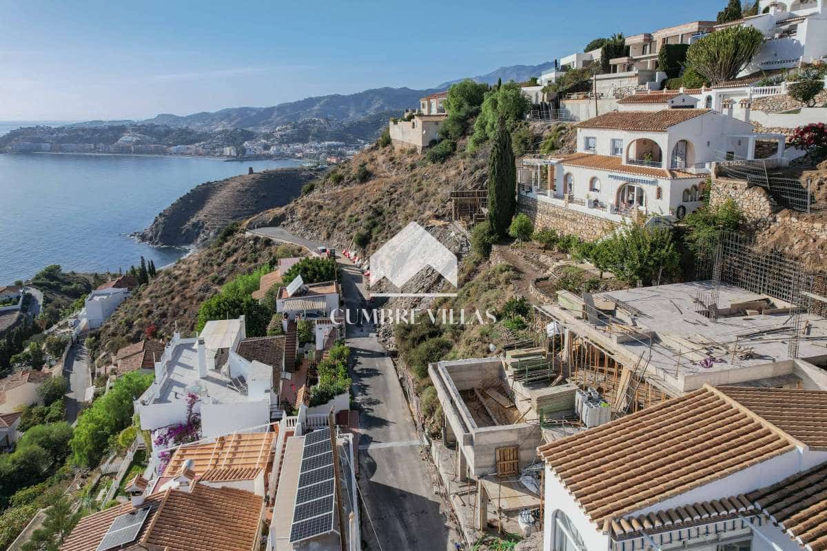 2 soveværelse Villa til salg i Salobrena med swimmingpool garage - € 799.000 (Ref: 9182038)